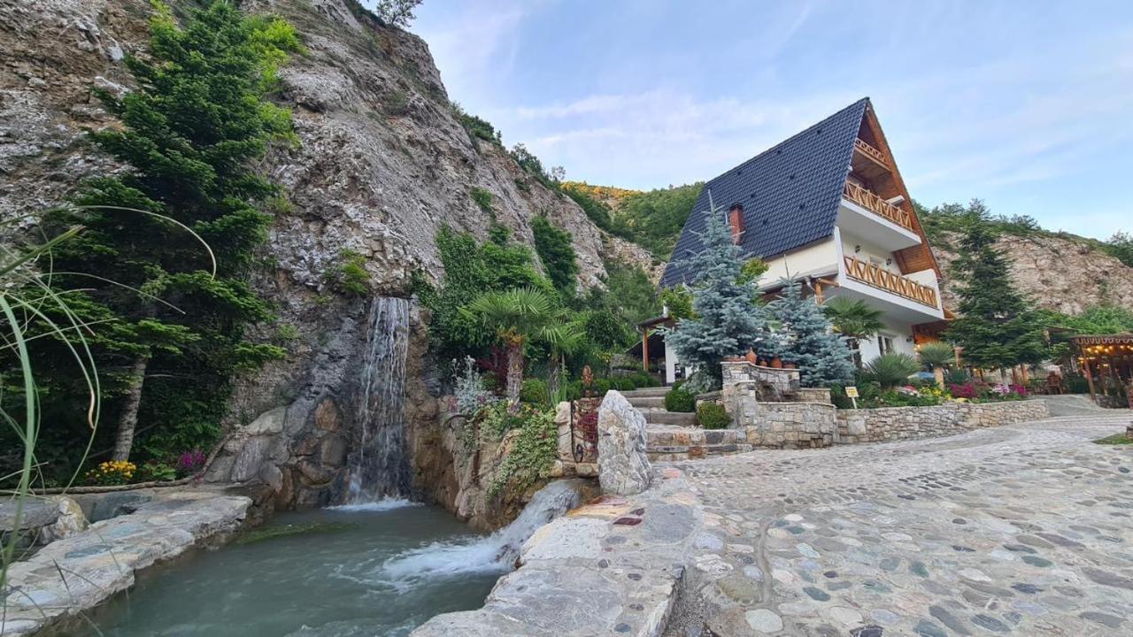 Dibra Park Agrotourism Peshkopi Exterior foto
